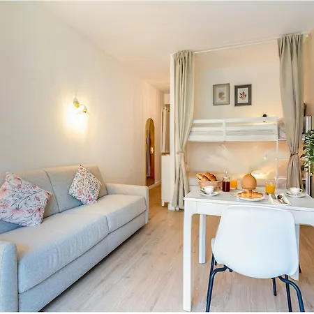 Terrazza Bella Pool - Close To Train Station, Center And Apartment *